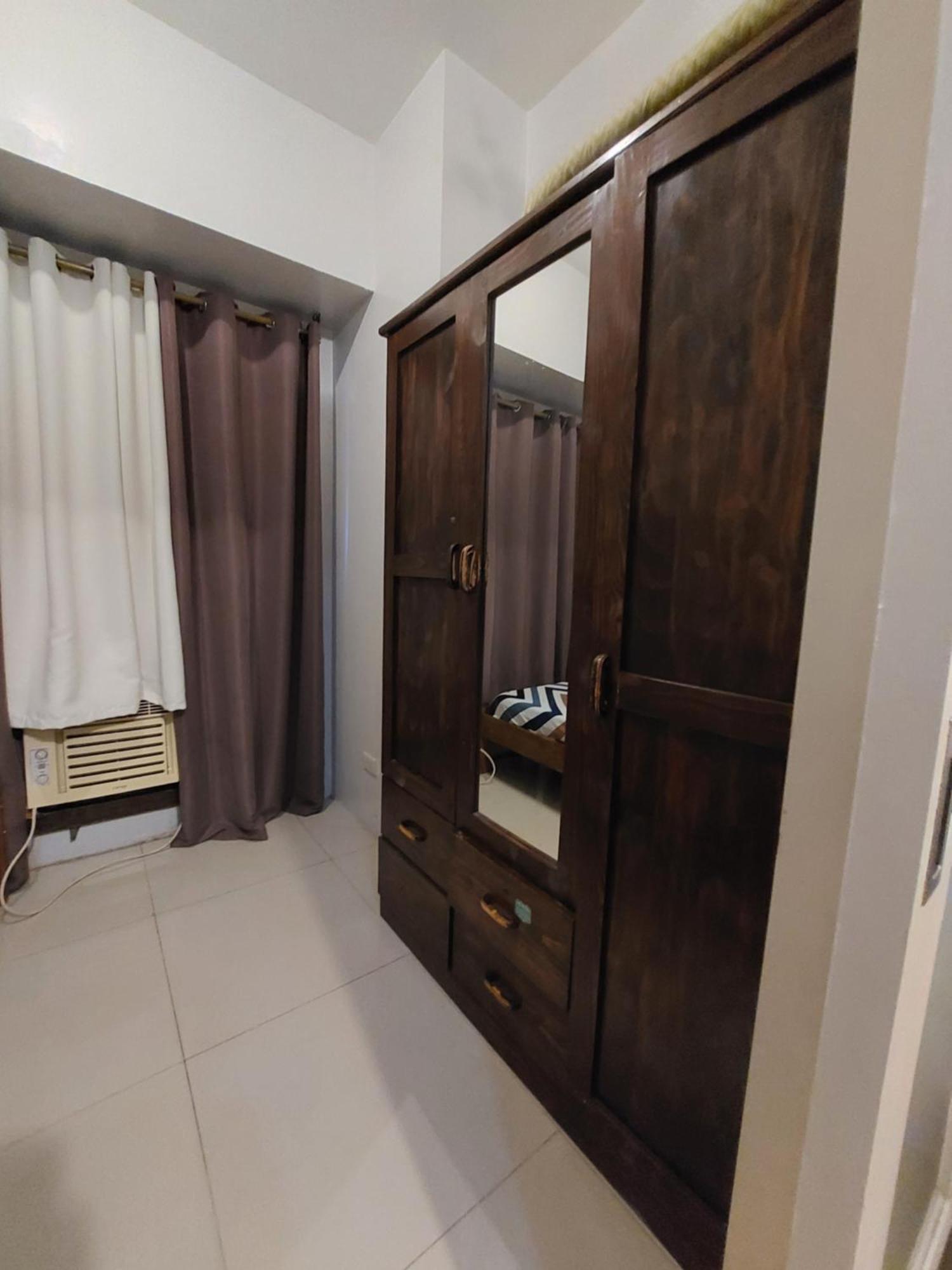 Sea Residences Moa Jaylord Place Manille Extérieur photo